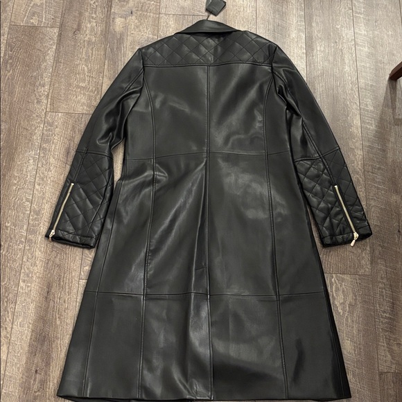 Elie Tahari The Dina Vegan Leather Jacket - Picture 8 of 9
